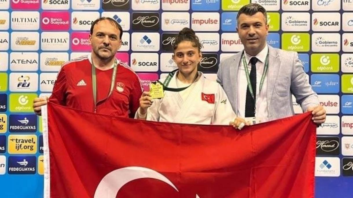 جودوکار ملیپوش زن ترکیه قهرمان جوانان جهان شد