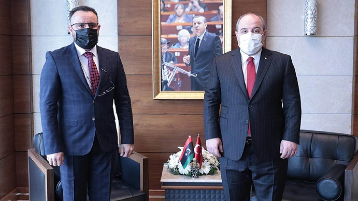 Министерот за индустрија и технологија Мустафа Варанк се состана со своите либиски колеги Ебу Хејсе и Абдунеби