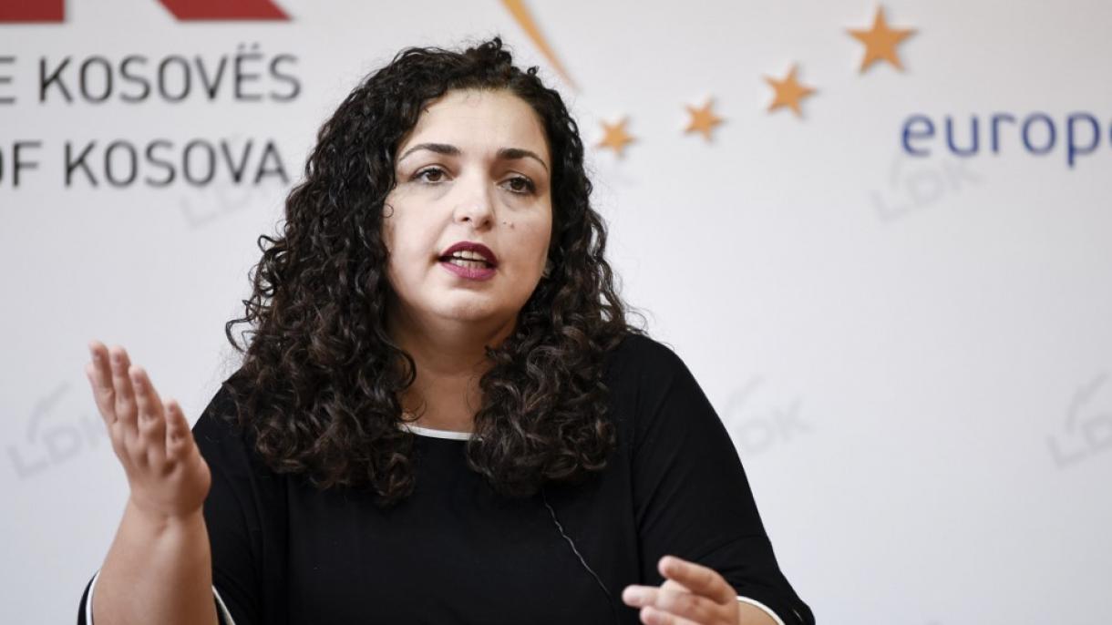 Udhëheqësit e Kosovës përkujtojnë viktimat e gjenocidit të Srebrenicës
