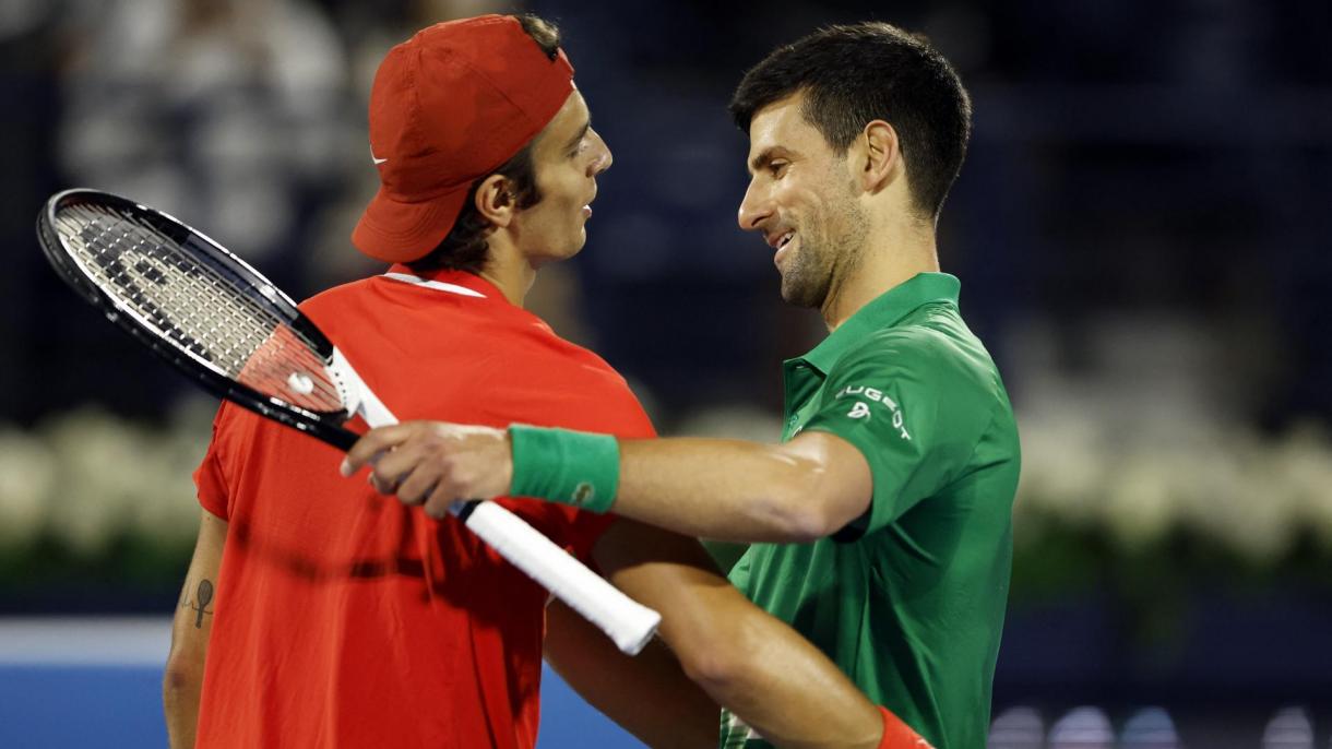Djokovic logró ganar en la primera ronda en Dubai