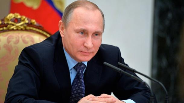 Putin ordena retirar de Rusia