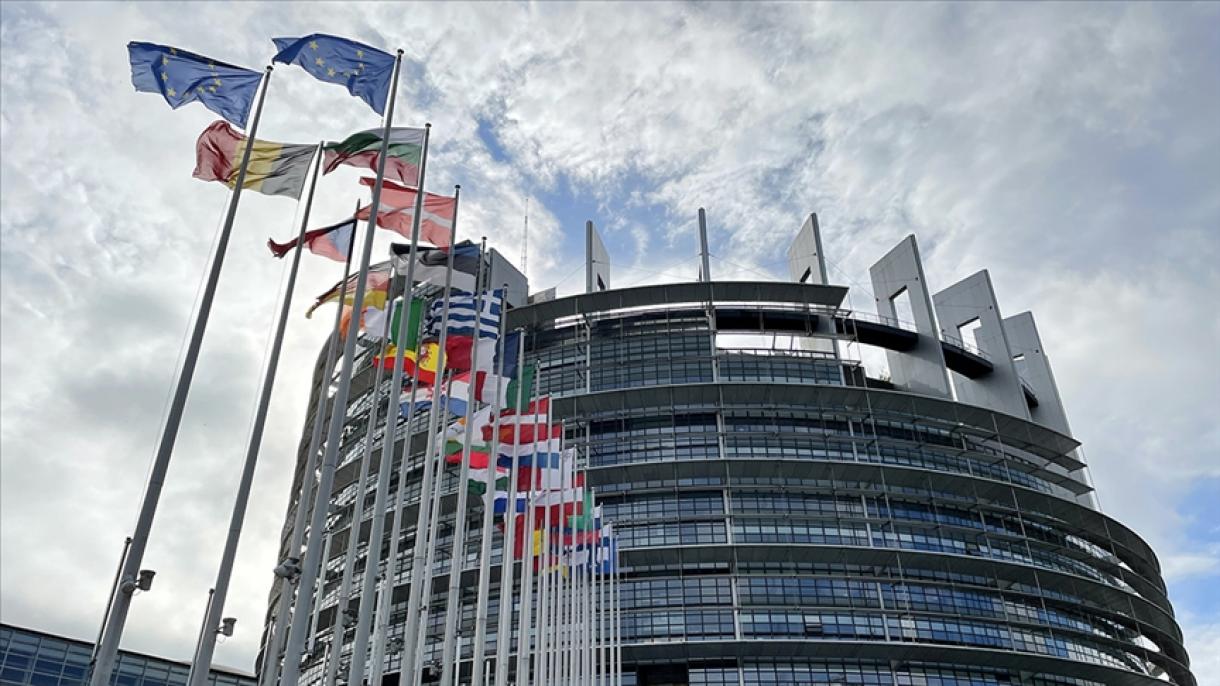 درخواست نمایندگان پارلمان اروپا برای قبول عضویت رومانی و بلغارستان به پیمان شینگن