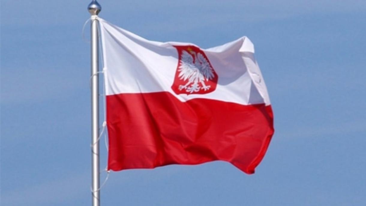 Náci támadás érte Lengyelország tel-avivi nagykövetségét