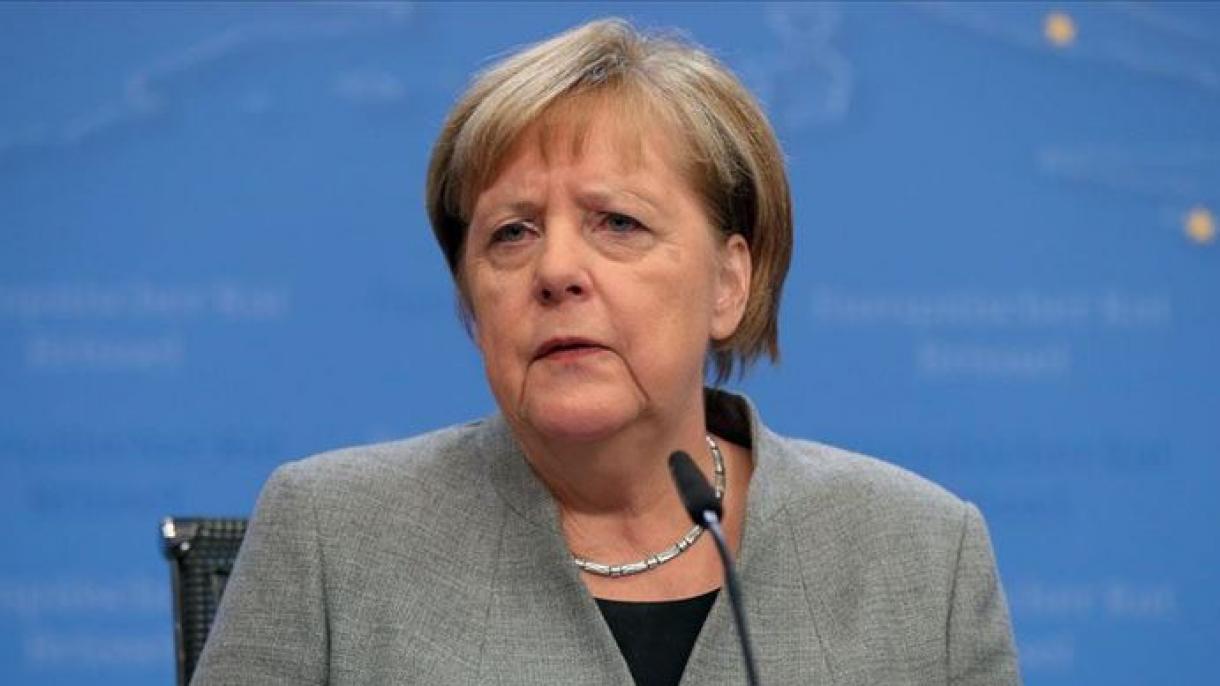Merkel, strage a Hanau:  "Razzismo è un veleno"