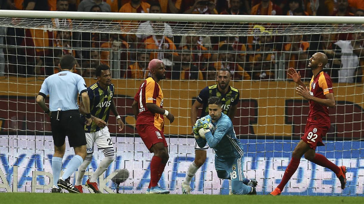 fenerbahce-galatasaray1.jpg