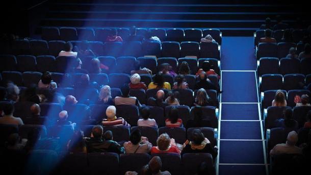 O saldo do coronavírus na indústria cinematográfica: 59% da perda de bilheteria