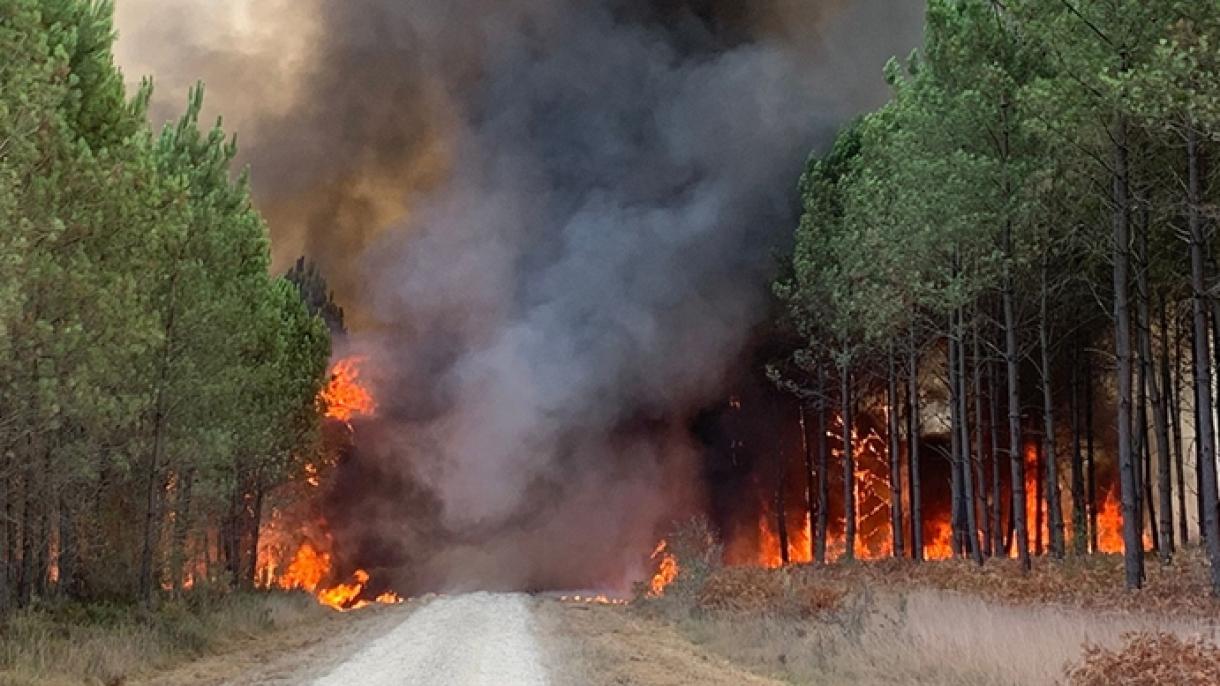 آتش‌سوزی‌های جنگلی اسپانیا، پرتغال و فرانسه ادامه دارد