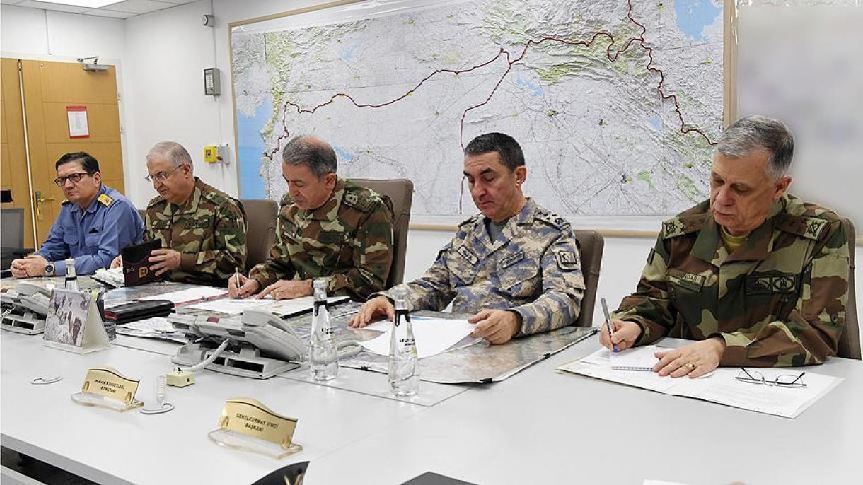 بازدید ژنرال خلوصی آکار از یگان‌های ارتش ترکیه در ختای