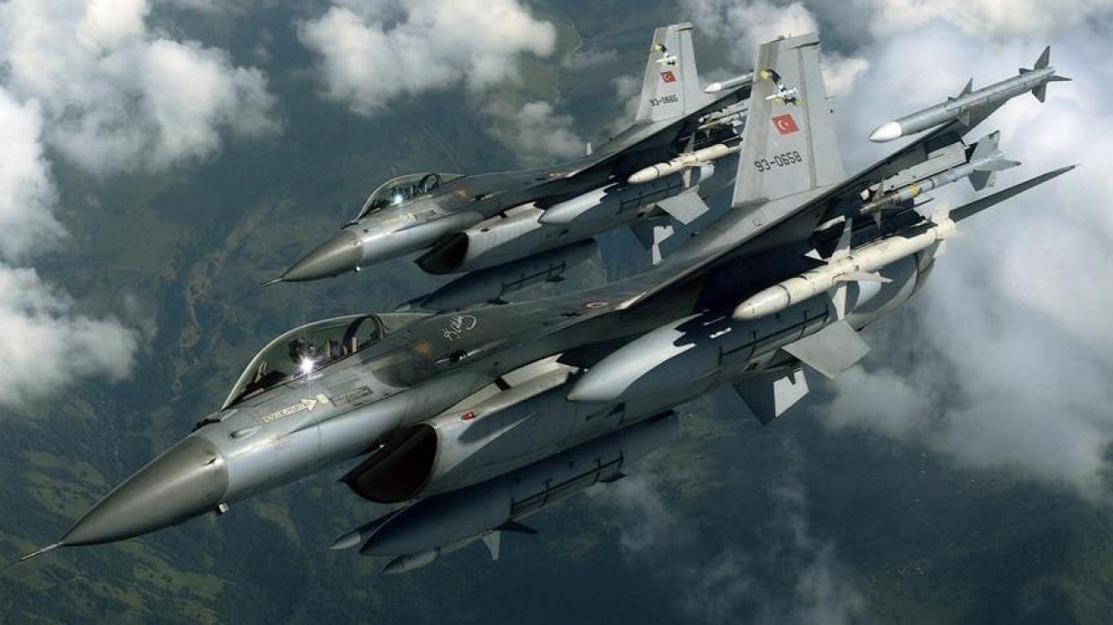 土耳其空军在伊拉克北部摧毁恐怖目标
