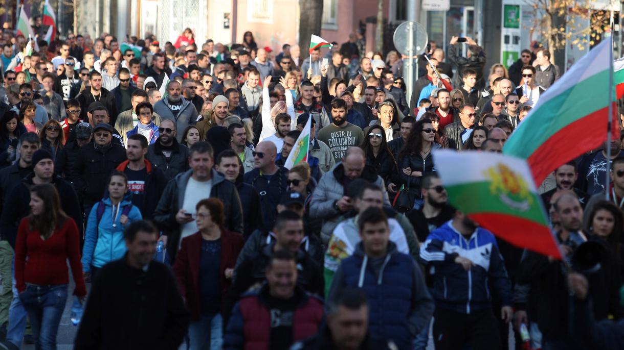 Антиправителствени протести в България