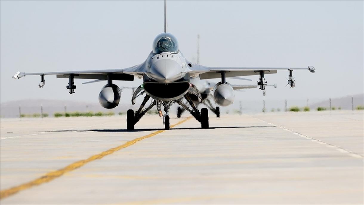 Болгария АКШдан F-16 сатып алат