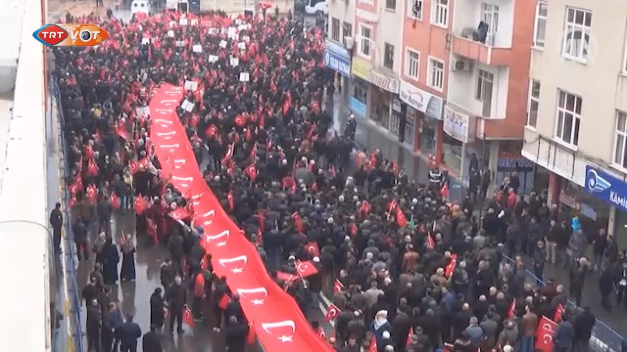 برگزاری راهپیمایی بر ضد سازمان های تروریستی در شهر باتمان ترکیه