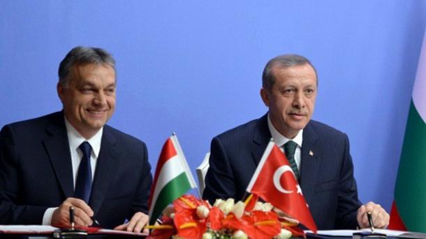 Kétoldalú és nemzetközi ügyekről tárgyalt Erdogannal Orbán Viktor