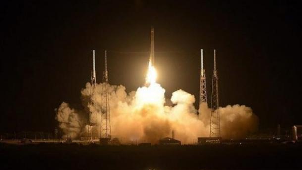 Sa uzletišta na Floridi lansirana raketa Falcon 9