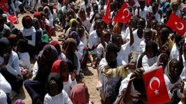 A török zászlós felvonulás Szomáliában