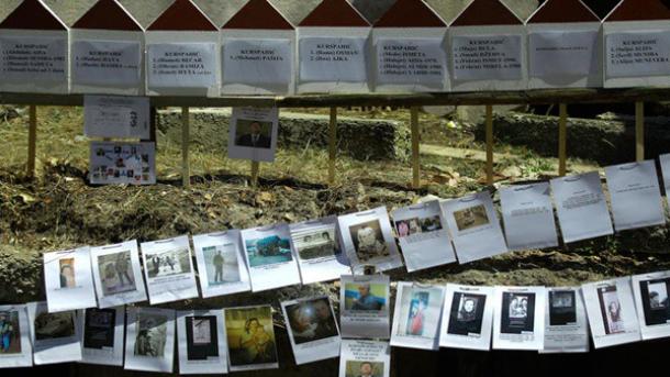 Aktualnosti iz Bosne i Hercegovine: Godišnjica spaljivanja na lomači 70 bošnjaka u pionirskoj ulici