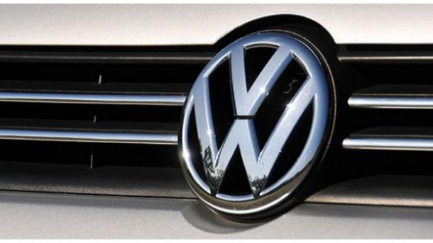 Dízelbotrány: visszahívnak több tízezer Volkswagen terepjárót