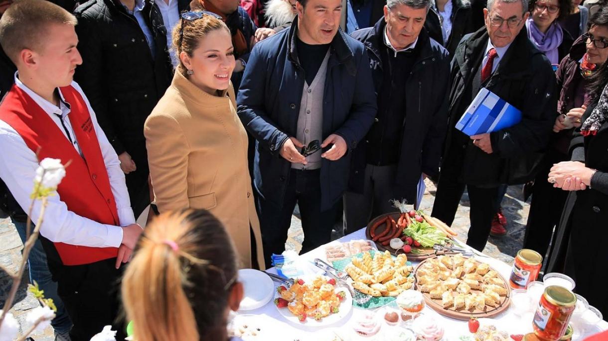 Korça – Aty ku takohen zejet, tradita dhe rinia