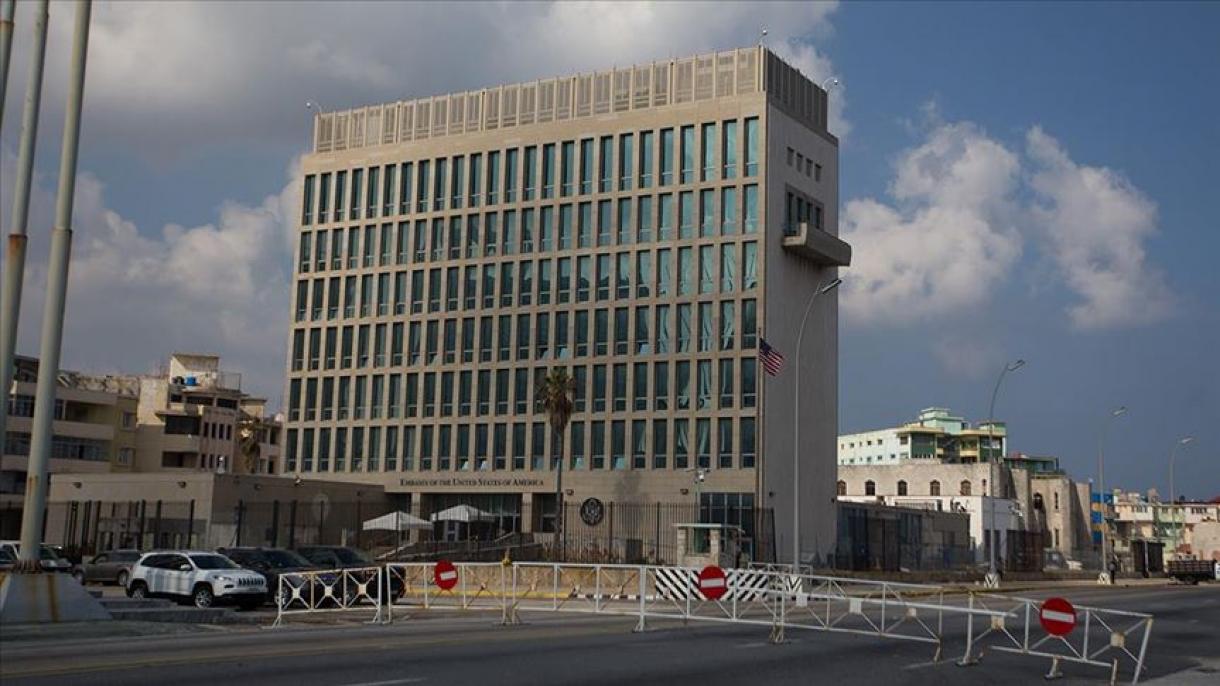 Migrantes cubanos piden a Trump eliminar las sanciones a la isla mientras dure la pandemia