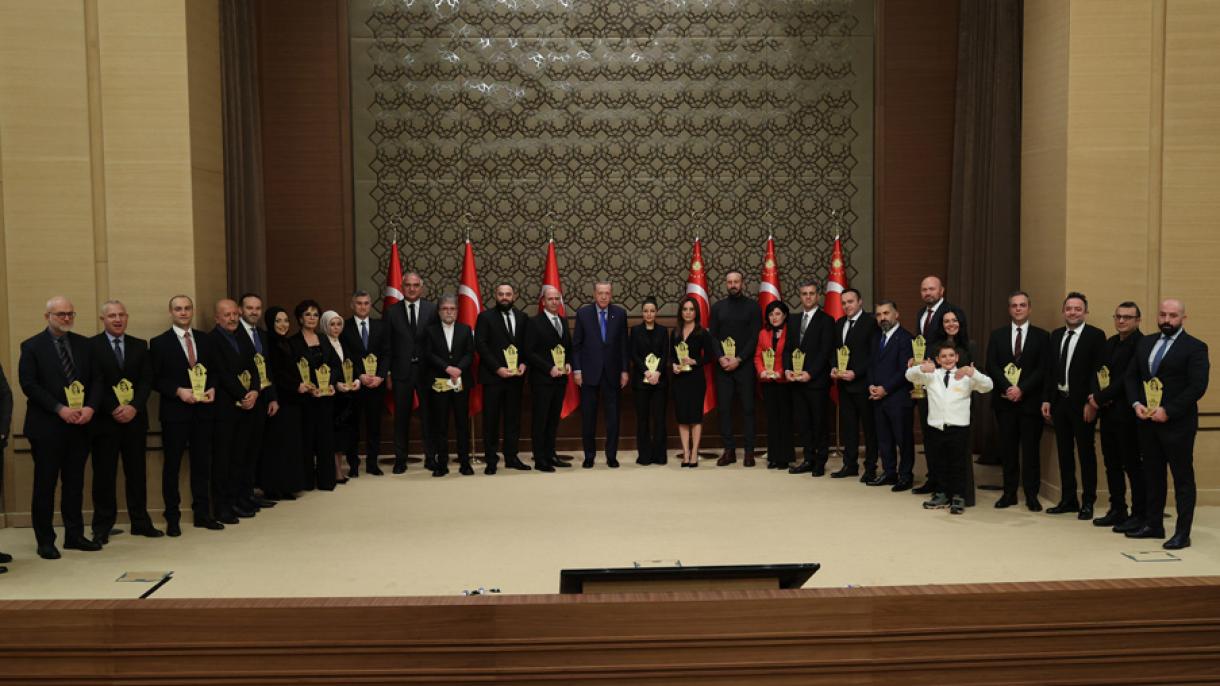 ئەردوغان: تىلىمىزنى قوغداش كۈرىشىمىز مىللىي كۈرىشىمىزنىڭ ئاساسىدۇر