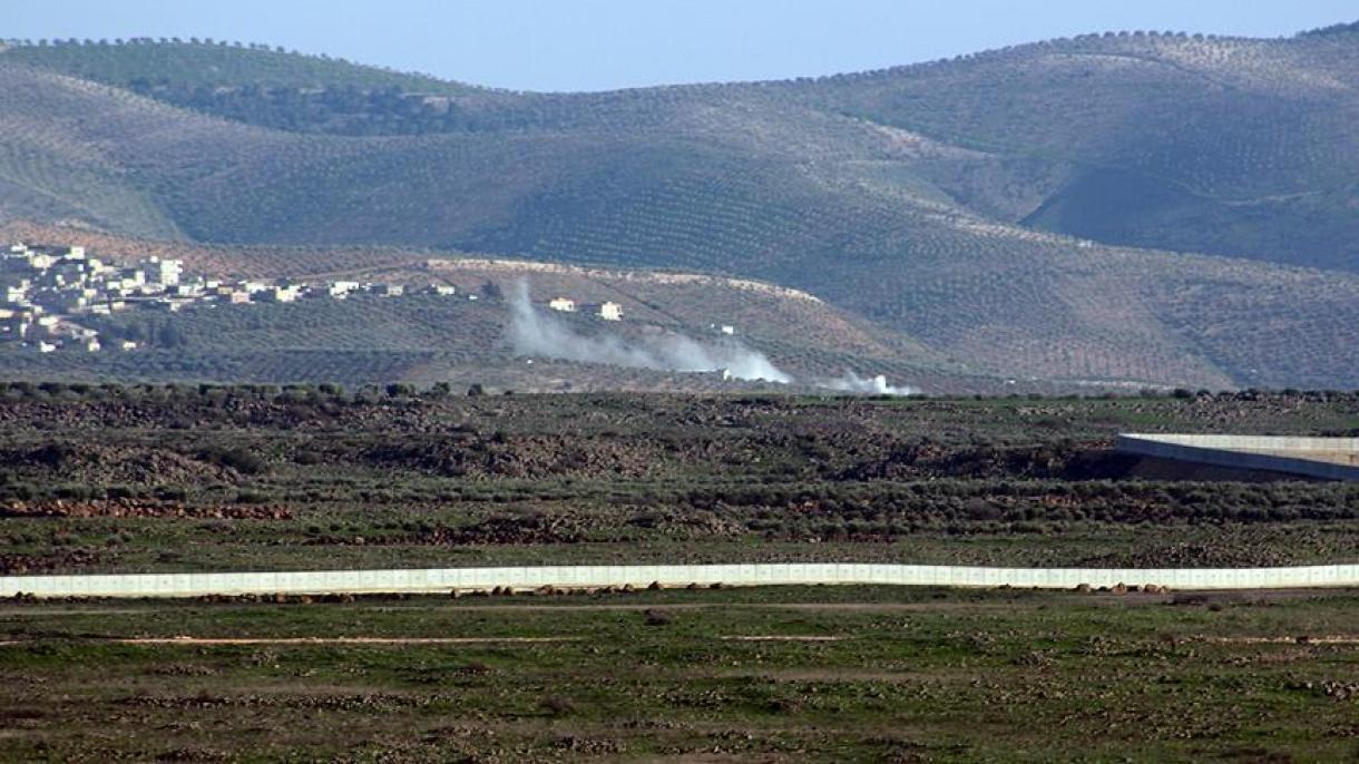 A Török Fegyveres Erők figyelmeztető tüzet nyitott a terroristákra