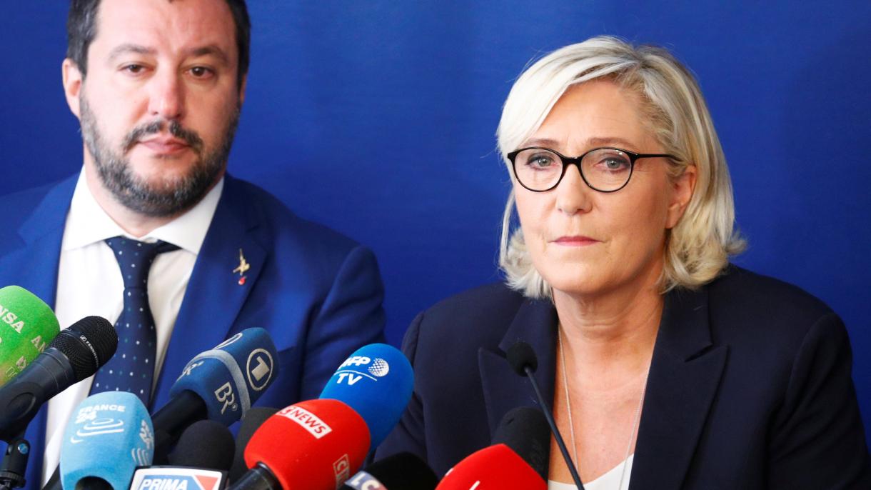 Le Pen é acusada de uso irregular de fundos da UE