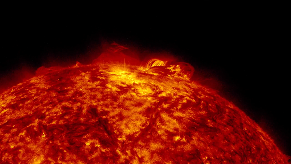 Aumento de repente en la actividad solar puede causa una tormenta geomagnética en la Tierra