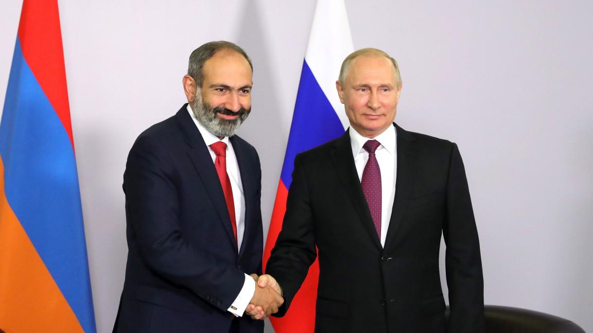 Putin Ermenistanyň Premýer ministri bilen telefon arkaly söhbetdeşlik geçirdi