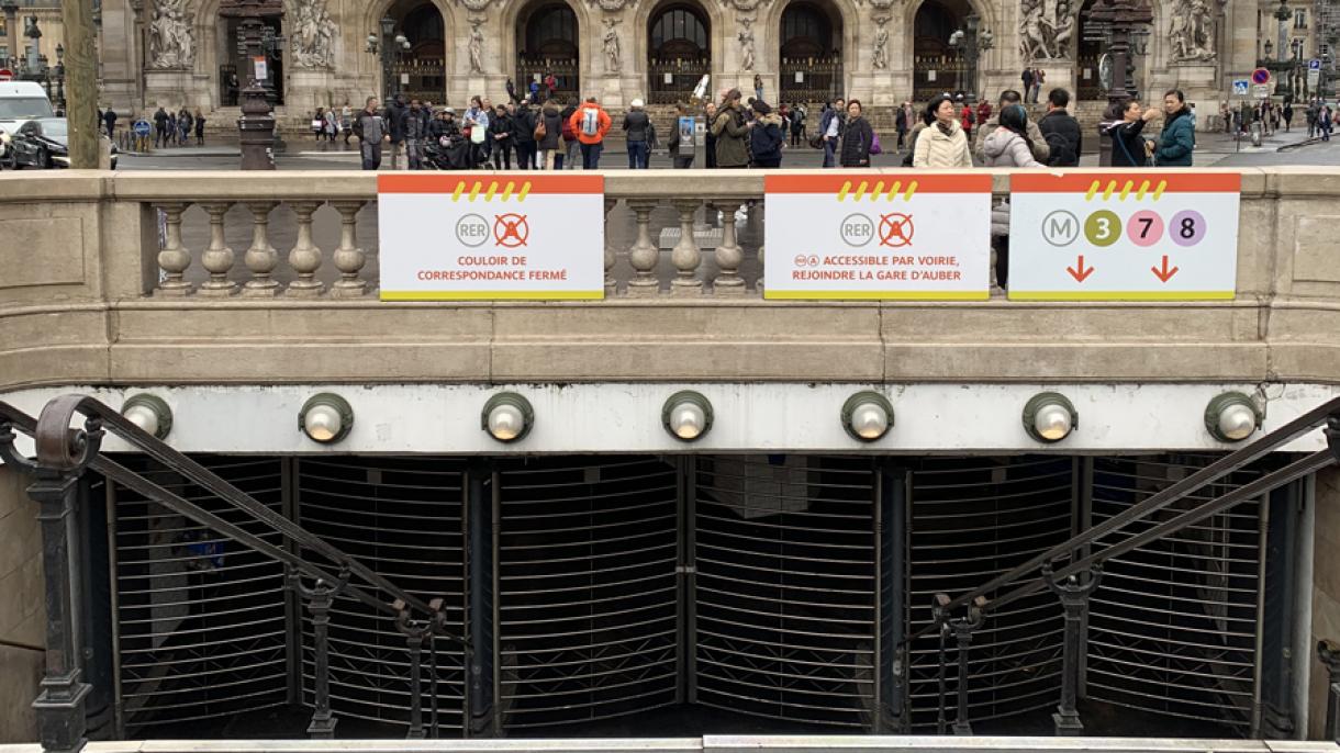 paris gocmenler2.jpg