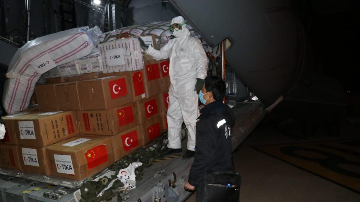 Wuhan Türk vatandaşları (2).jpg