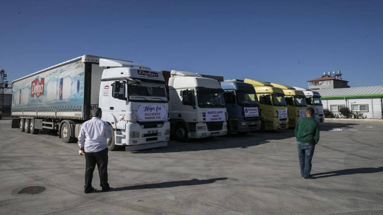 ده کامیون کمک‌های ترکیه برای نیازمندان سوریه ارسال شد