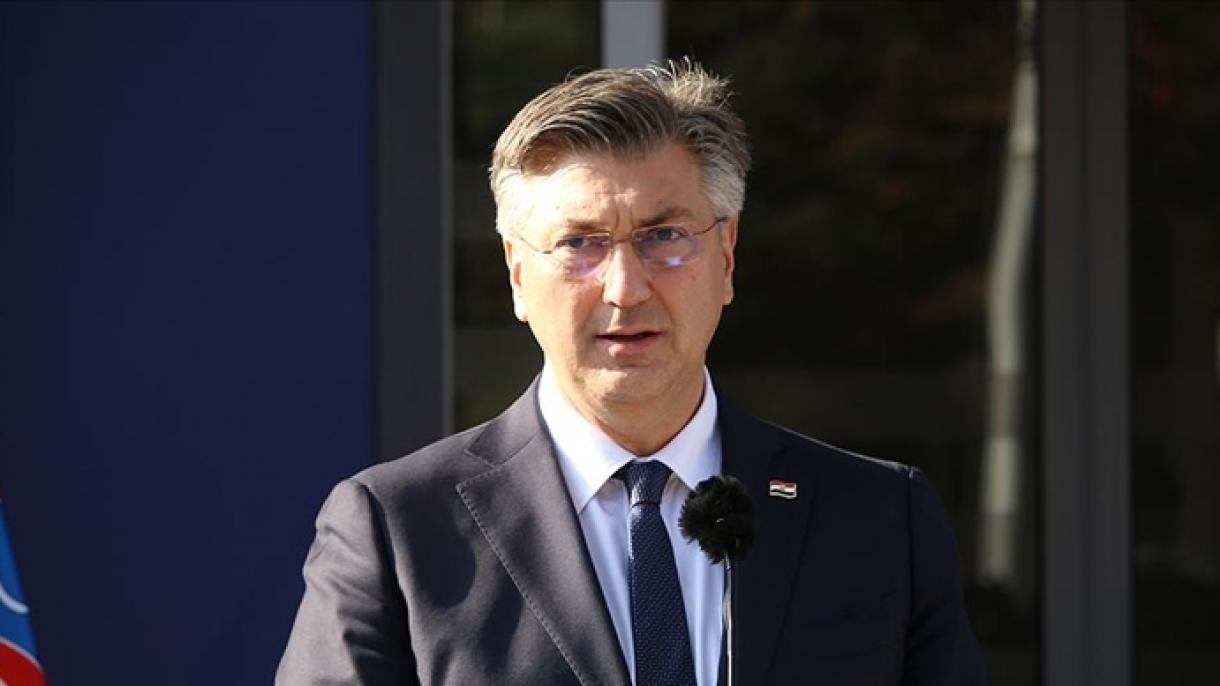 Xoрвaтия Бaш министры Укрaинaдaн гaфу үтeндe