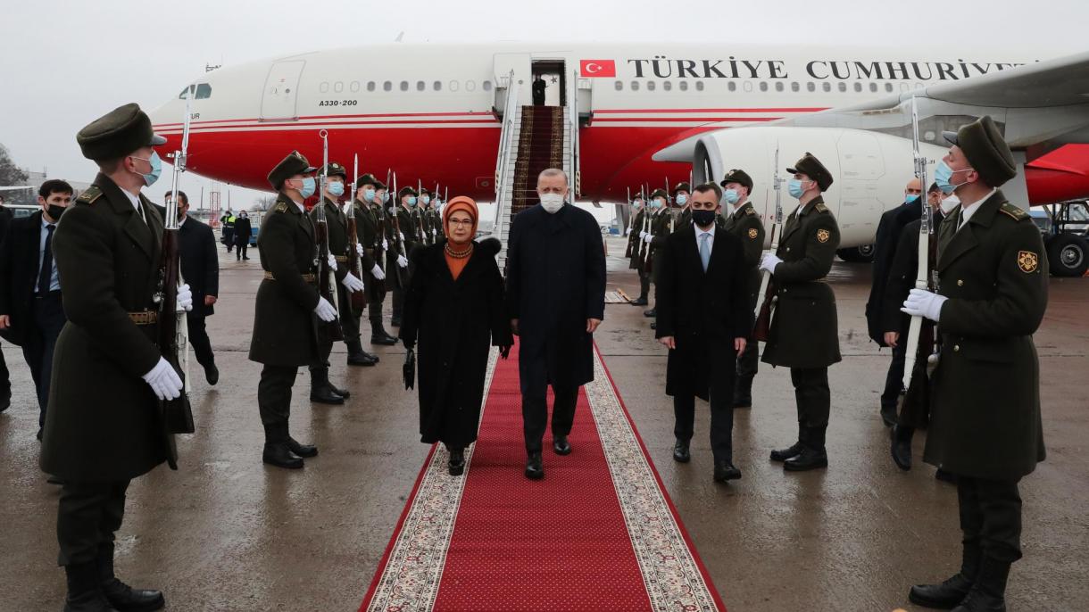 Ердоган пристигна в Украйна...
