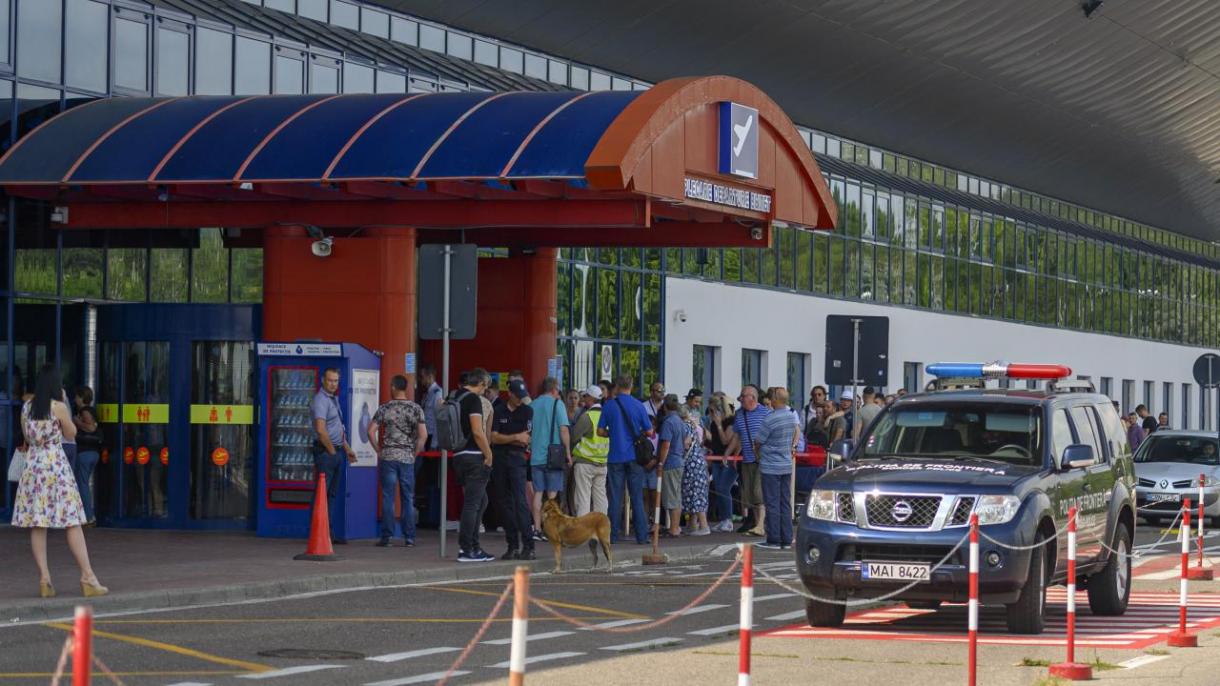 مولڈووا، چیسناؤ ہوائی اڈے پر غیر ملکی کی فائرنگ سے 2 سیکیورٹی اہلکار ہلاک