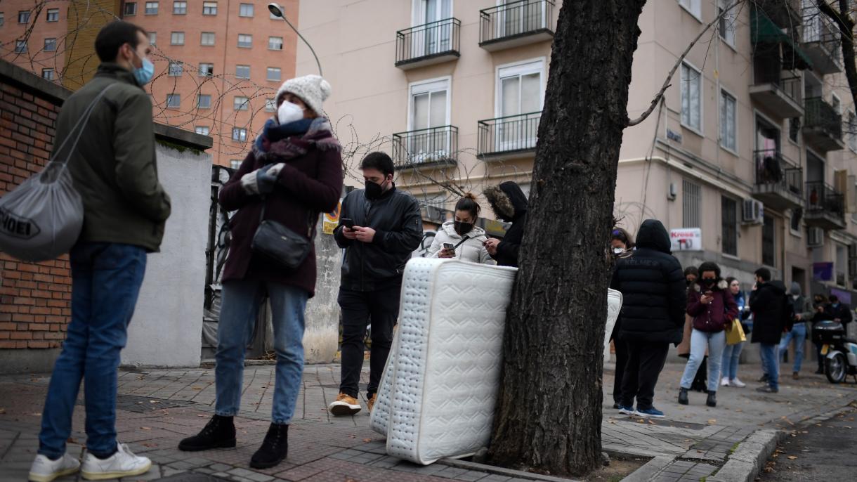 En España la cifra de muertos por Covid-19 fue de 55.441