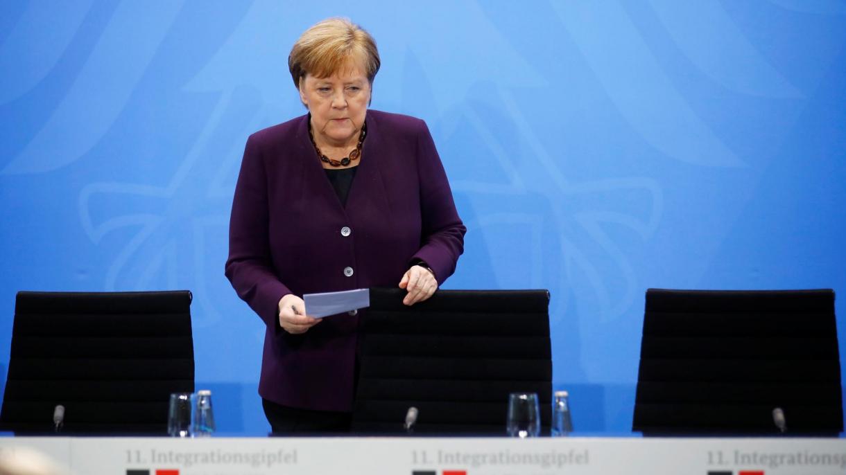 Merkel szerint szükség van a biztonságos zónára