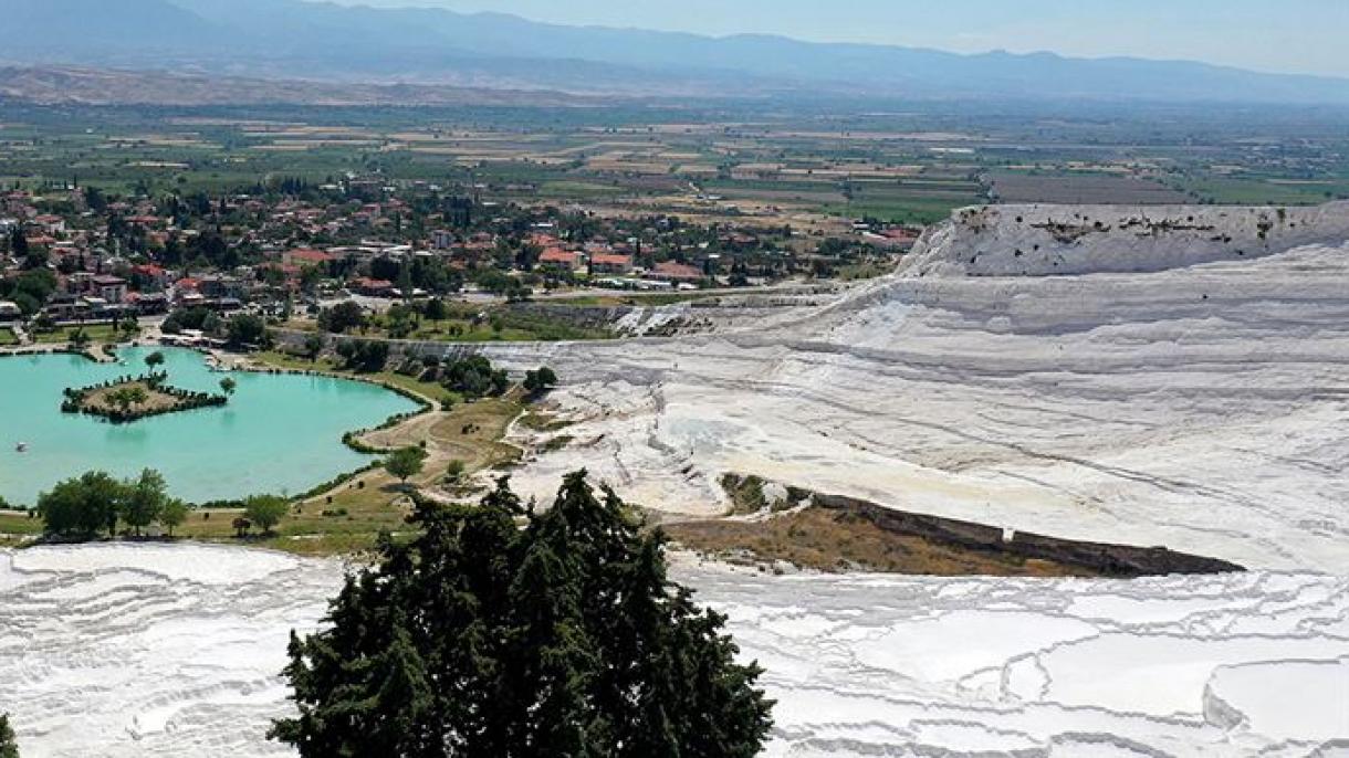 Pamukkale shahriga 8 kunda 2 ming sayyoh tashrif buyurdi