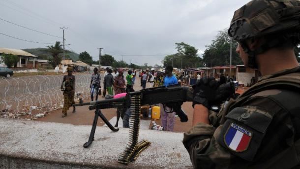 Soldats français accusés de viols d'enfants en Centrafrique: le parquet pour un non-lieu