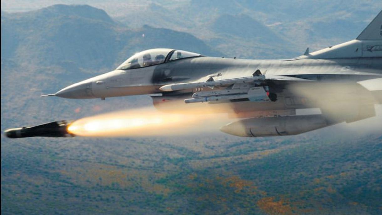 جنگنده های اسرائیل مواضع ارتش سوریه را بمباران کردند