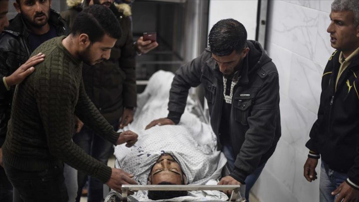 A jovem palestiniana ferida por soldados israelitas recebe tratamento na Turquia