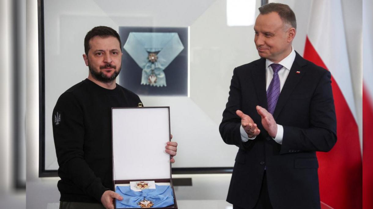 اعطای بالاترین نشان افتخار لهستان به ولودیمیر زلنسکی