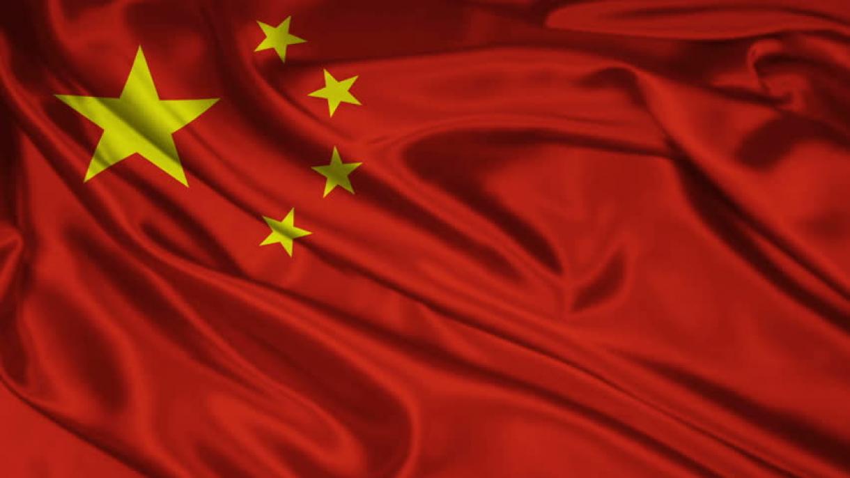中国对美国扩大金融制裁决定表示不满