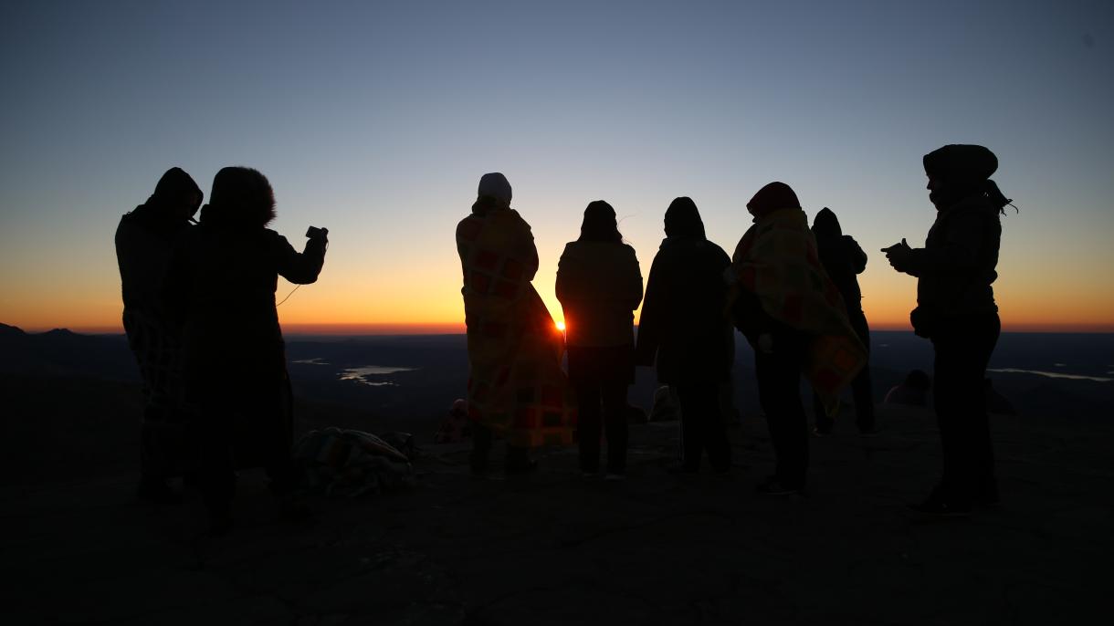 nemrut4