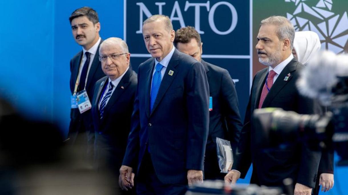Erdogan efectúa una serie de reuniones bilaterales con sus pares en la Cumbre de la OTAN