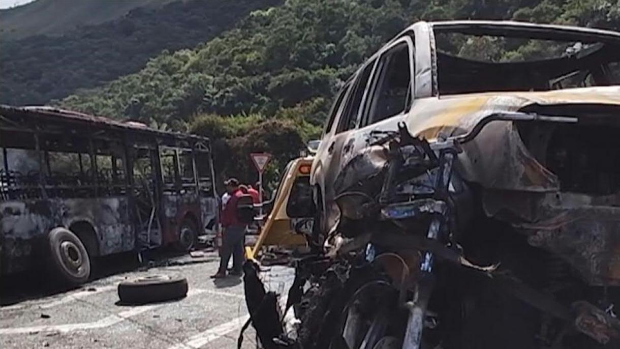 Accidente de tránsito en Venezuela se cobra la vida de al menos 18 personas