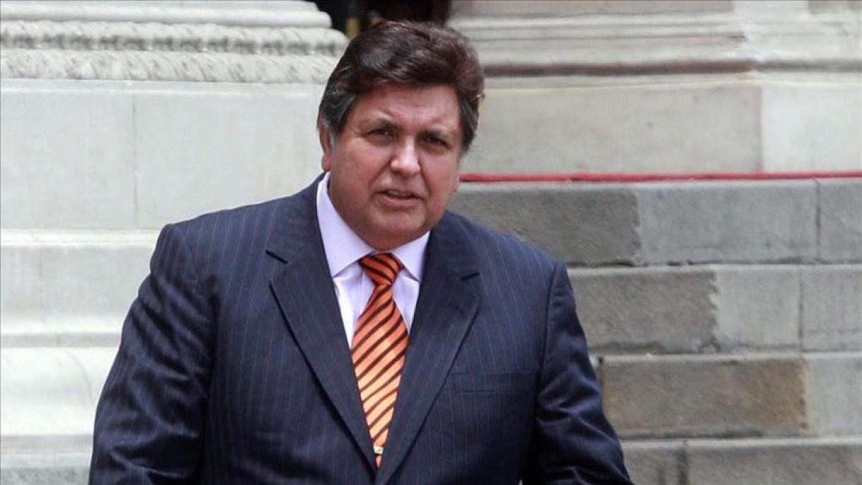Morre o ex-presidente do Peru Alan García