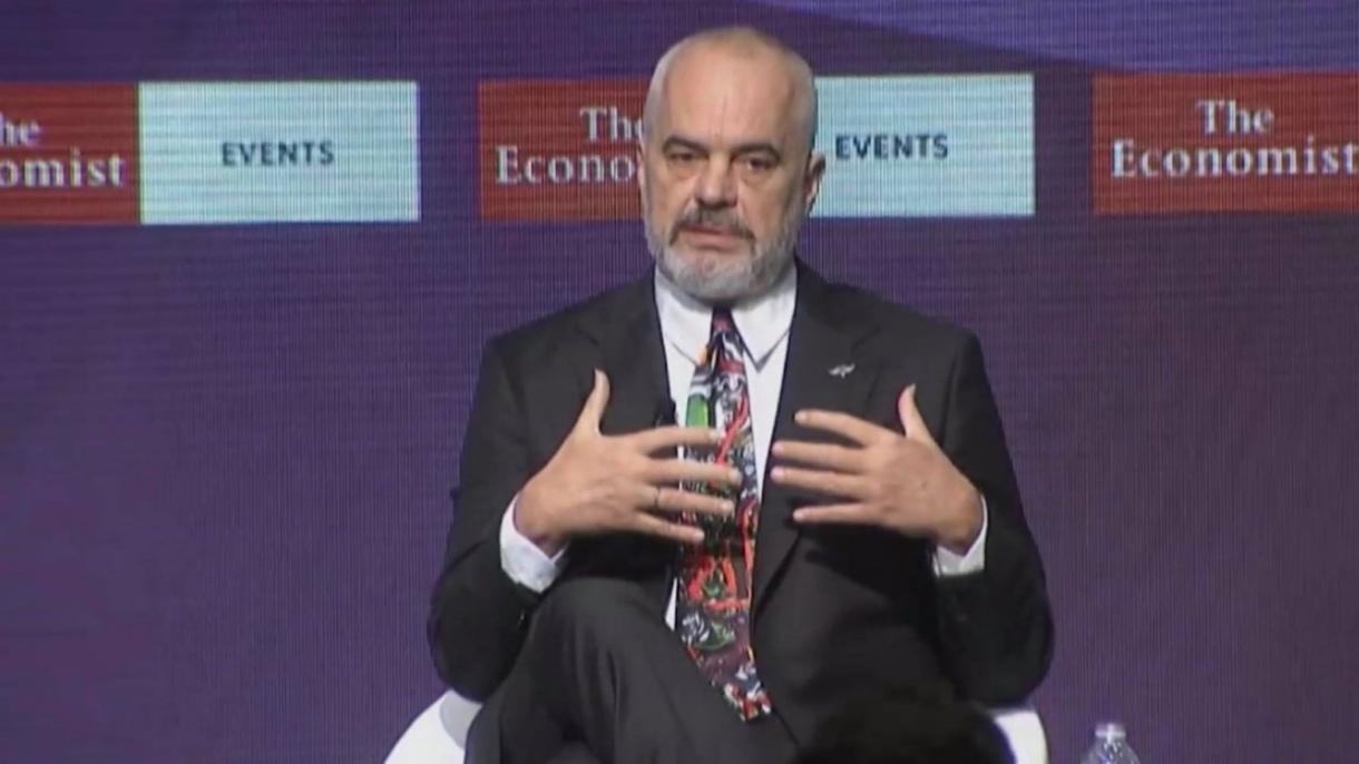 Edi Rama_The Economist Forumu_Yunanistan.jpg
