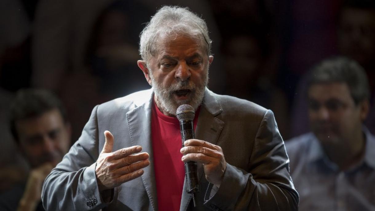 Expresidente brasileño Lula exige que le devuelvan "su inocencia"