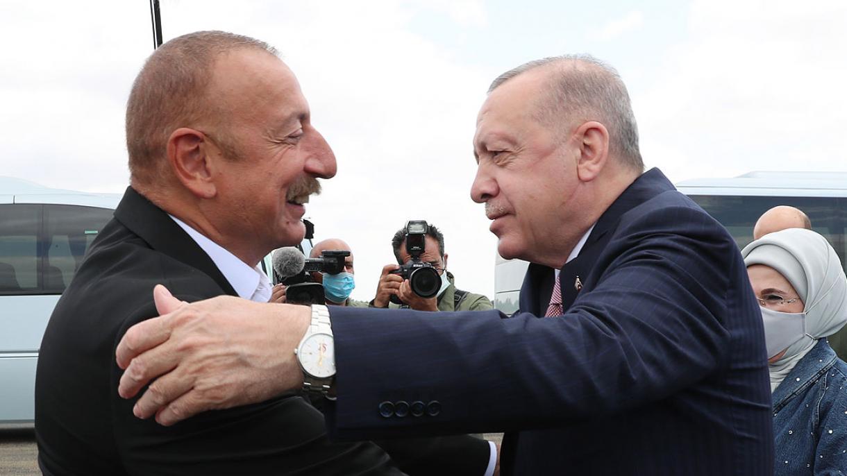 Ердоган е на посещение в Азербайджан...