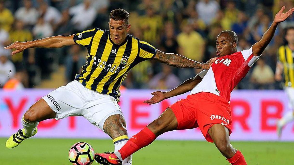 E Fenerbahçe obtiene una ventaja en la ronda eliminatoria de la Liga de Campeones